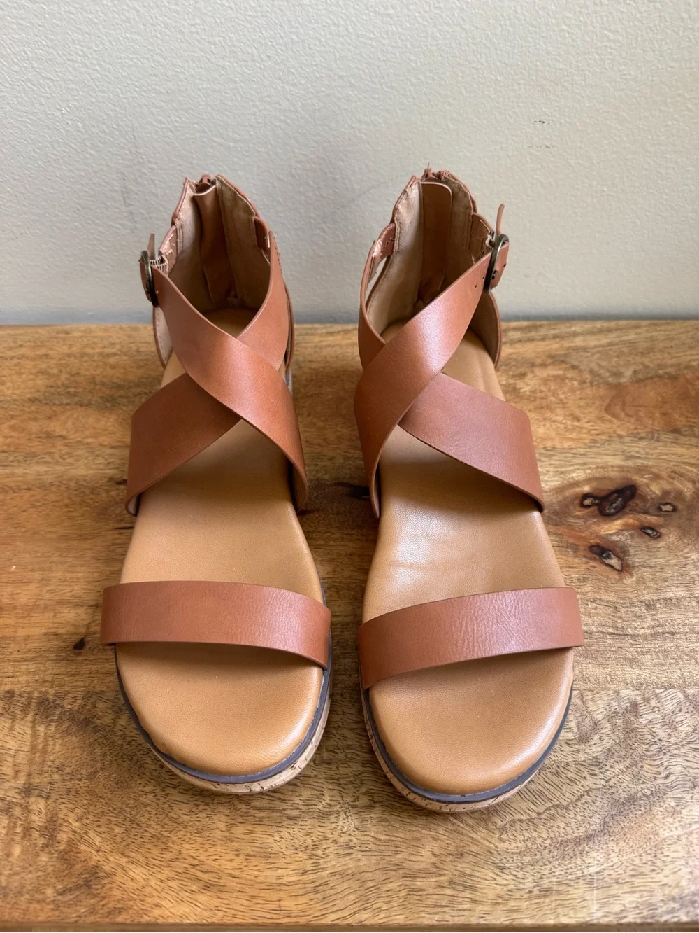 Kensie Sandals